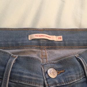 Levi super skinny jeans
